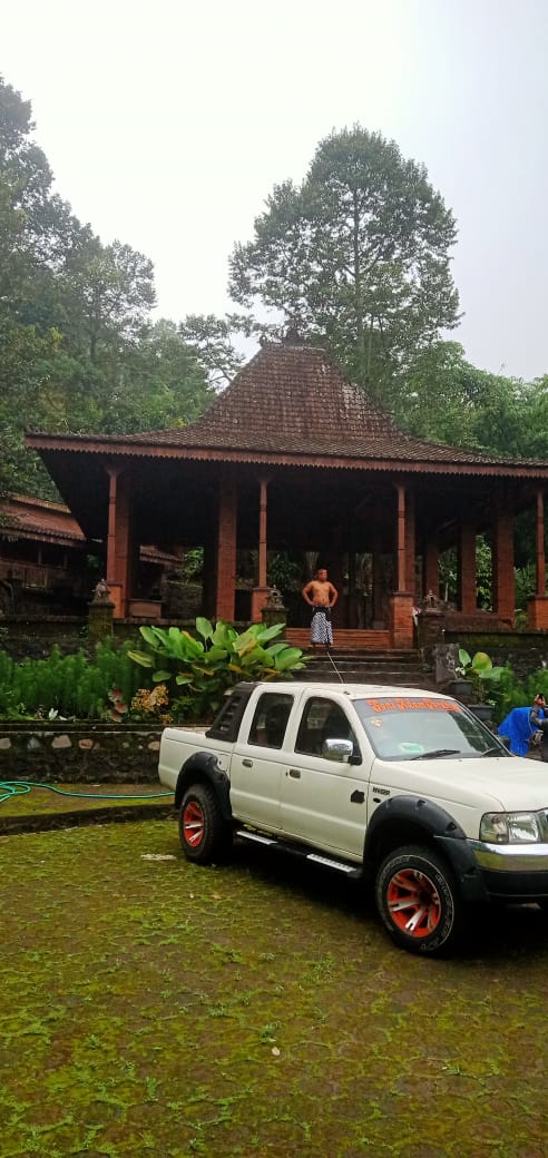 WISATA WATU GUDIK LOKAJAYA